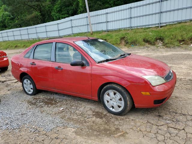 1FAFP34N27W296794 - 2007 FORD FOCUS ZX4 RED photo 4