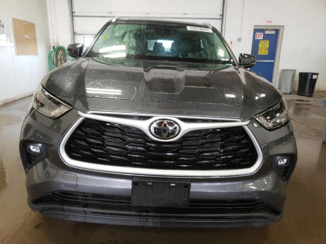 5TDGZRBH4NS256819 - 2022 TOYOTA HIGHLANDER XLE Boz foto 5