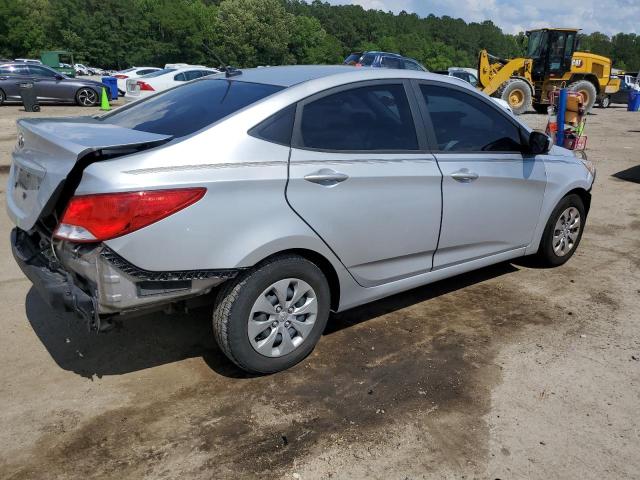 KMHCT4AEXHU223314 - 2017 HYUNDAI ACCENT SE SILVER photo 3