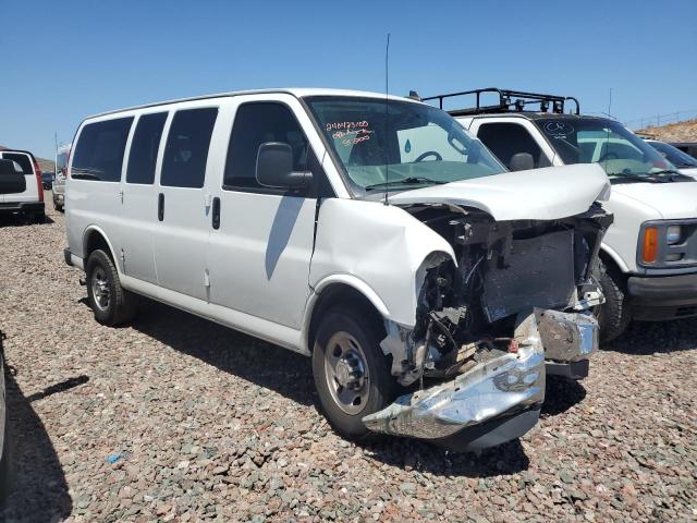 1GAZGMFP9J1342632 - 2018 CHEVROLET EXPRESS G3 LT WHITE photo 4