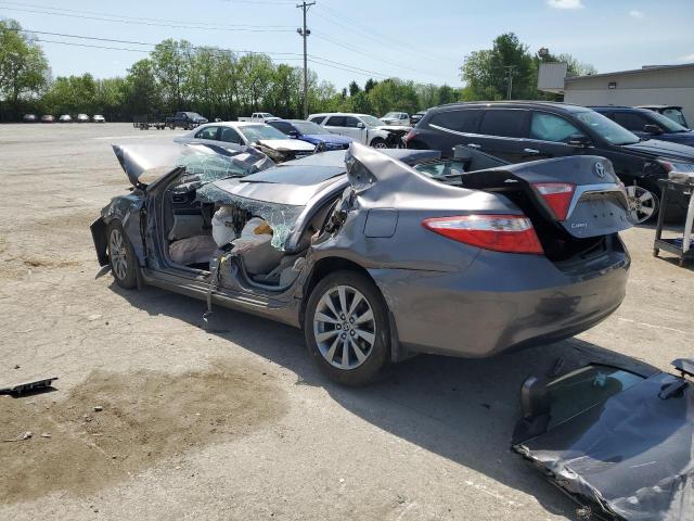 4T1BD1FK5FU173067 - 2015 TOYOTA CAMRY HYBRID GRAY photo 2