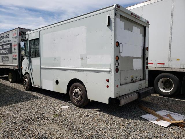 4UZAANBW92CJ09599 - 2002 FREIGHTLINER CHASSIS M LINE WALK-IN VAN WHITE photo 2