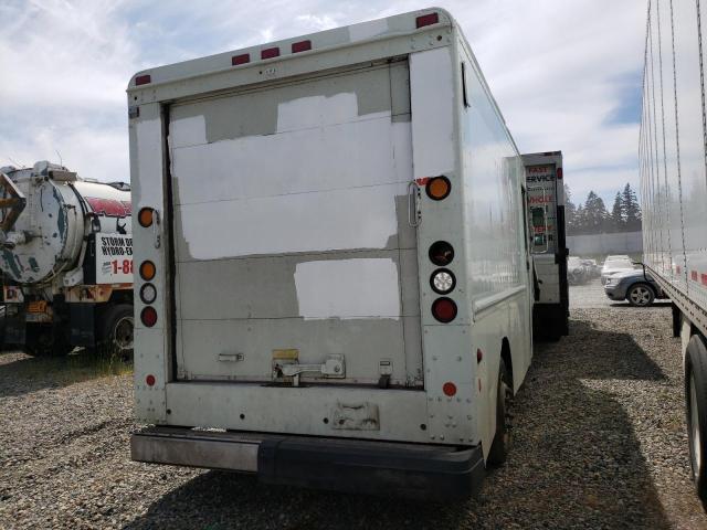 4UZAANBW92CJ09599 - 2002 FREIGHTLINER CHASSIS M LINE WALK-IN VAN WHITE photo 3