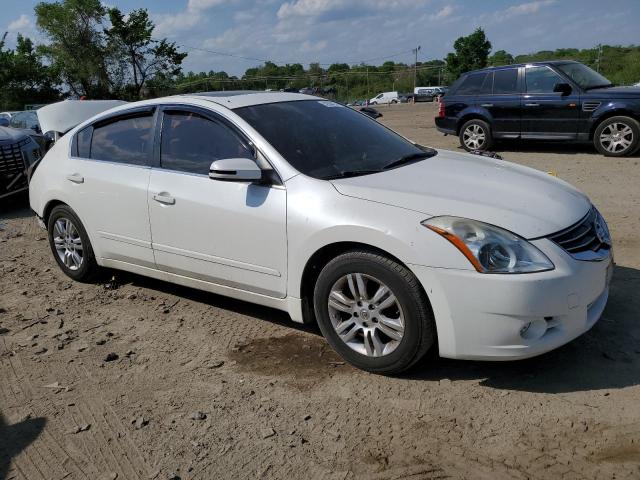 1N4AL2AP8CN430147 - 2012 NISSAN ALTIMA BASE WHITE photo 4