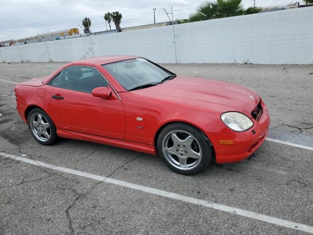 WDBKK47FXXF073886 - 1999 MERCEDES-BENZ SLK 230 KOMPRESSOR RED photo 4