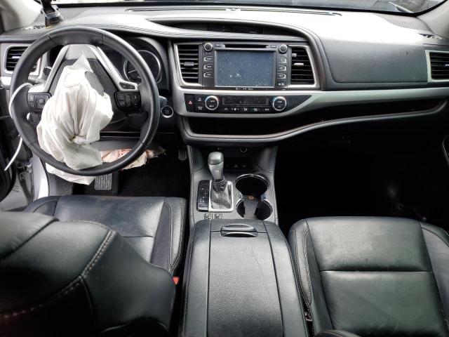 5TDJKRFH1GS355847 - 2016 TOYOTA HIGHLANDER XLE Gümüş foto 8