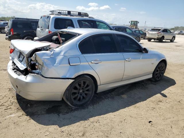 WBAVB335X6KR77133 - 2006 BMW 330 I SILVER photo 3