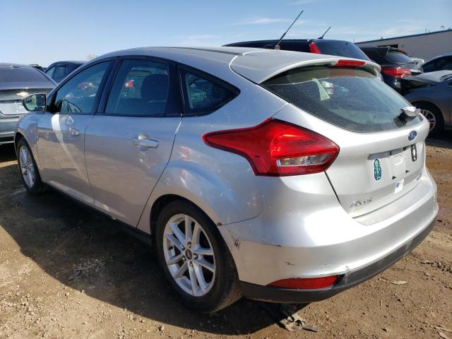 1FADP3K21GL310945 - 2016 FORD FOCUS SE SILVER photo 2