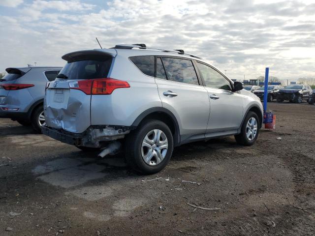 JTMBFREV0FJ049492 - 2015 TOYOTA RAV4 LE SILVER photo 3