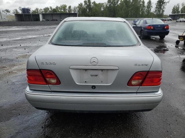 WDBJF82H7XX021464 - 1999 MERCEDES-BENZ E 320 4MATIC SILVER photo 6