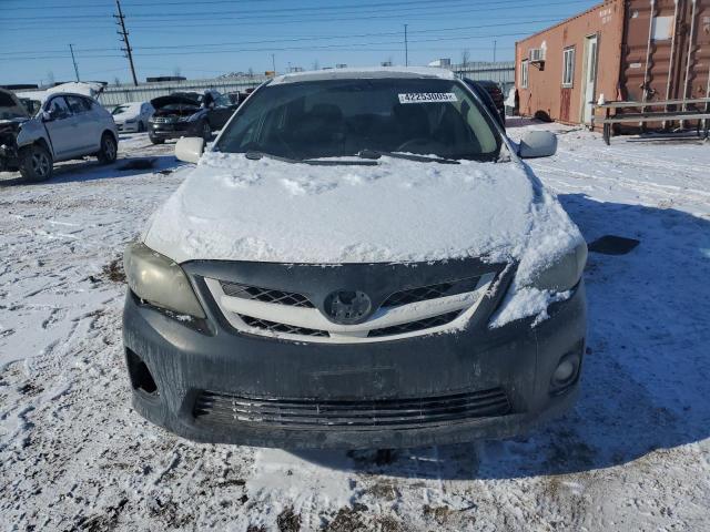 5YFBU4EE7CP040076 - 2012 TOYOTA COROLLA BASE WHITE photo 5