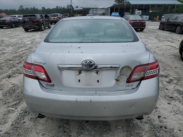 4T1BK3EKXAU115726 - 2010 TOYOTA CAMRY SE SILVER photo 6