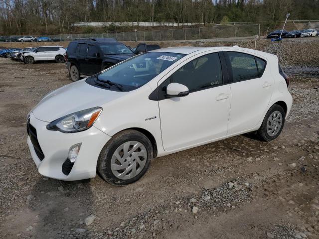 2016 TOYOTA PRIUS C, null