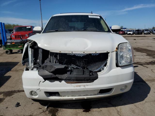 1GKFK33039R157374 - 2009 GMC YUKON SLT WHITE photo 5