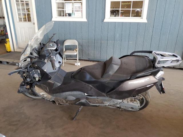 WB1013405EZC94815 - 2014 BMW C650 GT BLACK photo 3