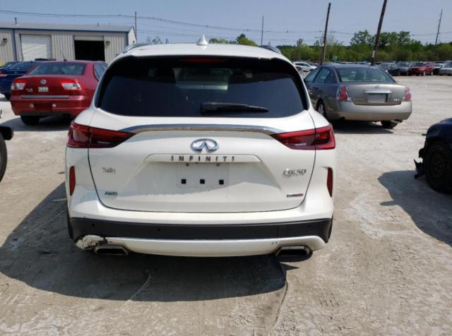 3PCAJ5M38LF120783 - 2020 INFINITI QX50 PURE WHITE photo 6