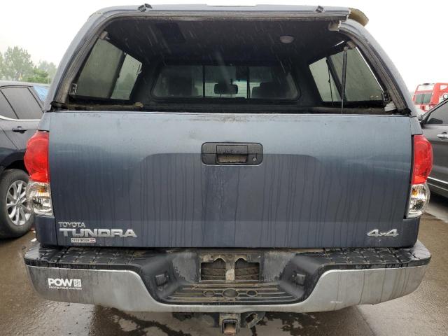 5TFDV54128X082156 - 2008 TOYOTA TUNDRA CREWMAX BLUE photo 6