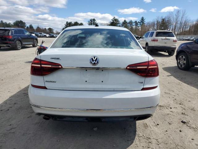 1VWDT7A3XHC078822 - 2017 VOLKSWAGEN PASSAT R-LINE Սպիտակ լուսանկար 6