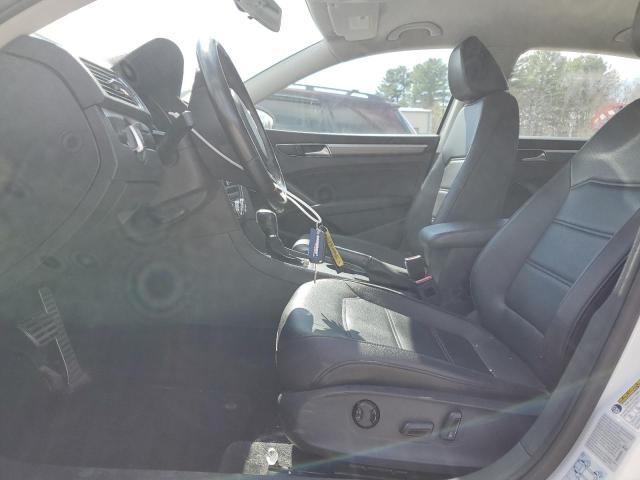 1VWDT7A3XHC078822 - 2017 VOLKSWAGEN PASSAT R-LINE Սպիտակ լուսանկար 7