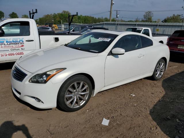 2011 INFINITI G37, 