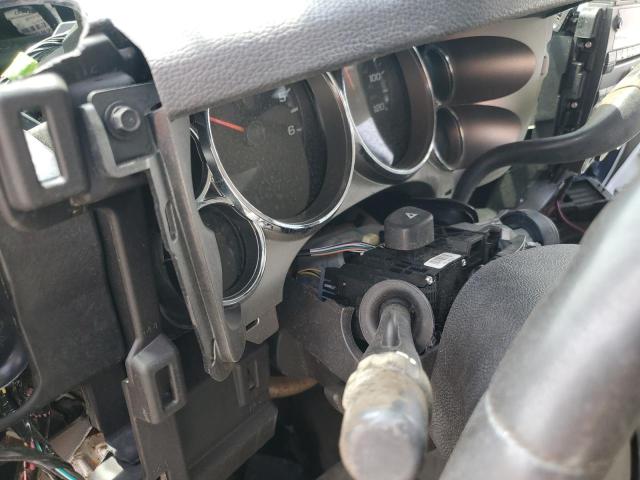 1GCEC19J08Z263479 - 2008 CHEVROLET SILVERADO C1500 BLACK photo 9