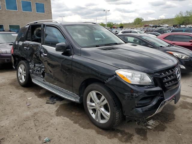 4JGDA5HB2CA009276 - 2012 MERCEDES-BENZ ML 350 4MATIC BLACK photo 4