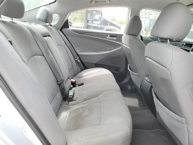 5NPEB4AC2CH449770 - 2012 HYUNDAI SONATA GLS SILVER photo 10