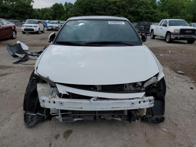 JTKJF5C76C3034092 - 2012 TOYOTA SCION TC 白色 照片 5