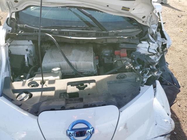 1N4BZ0CP0HC310821 - 2017 NISSAN LEAF S WHITE photo 11