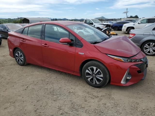 JTDKARFP3H3002933 - 2017 TOYOTA PRIUS PRIM წითელი ფოტო 4