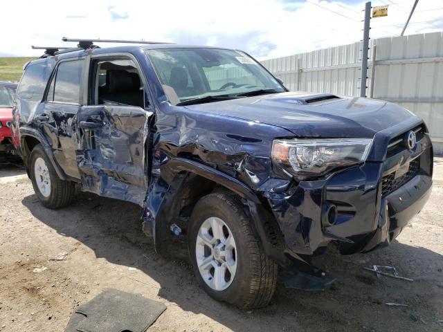 JTEBU5JR4L5746980 - 2020 TOYOTA 4RUNNER SR5/SR5 PREMIUM 蓝色 照片 4