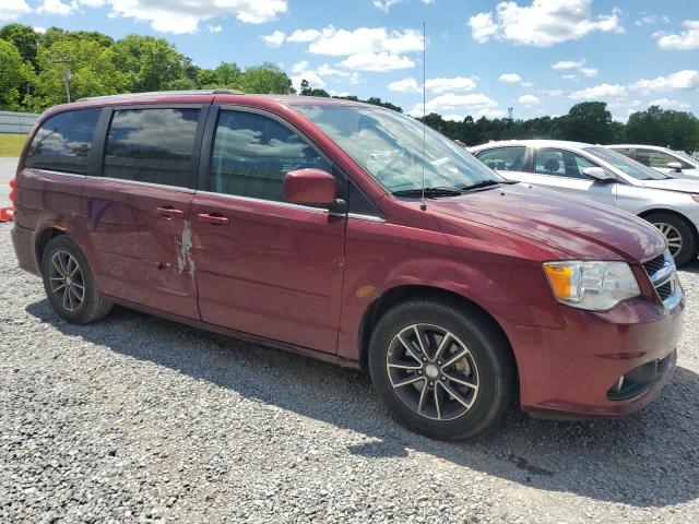 2C4RDGCG2HR827576 - 2017 DODGE GRAND CARA SXT BURGUNDY photo 4