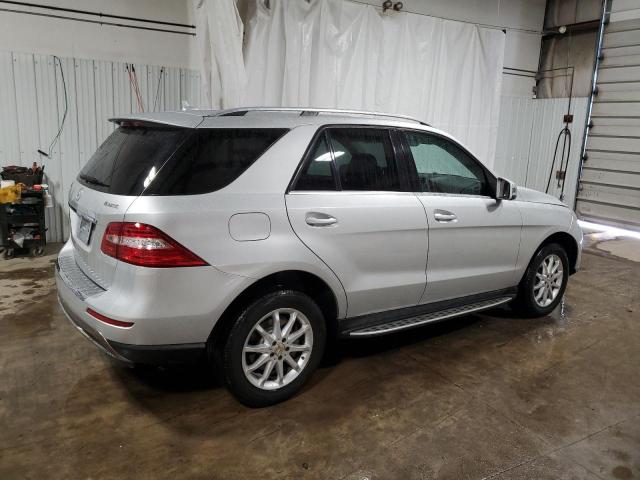 4JGDA5HB2EA428926 - 2014 MERCEDES-BENZ ML 350 4MATIC SILVER photo 3