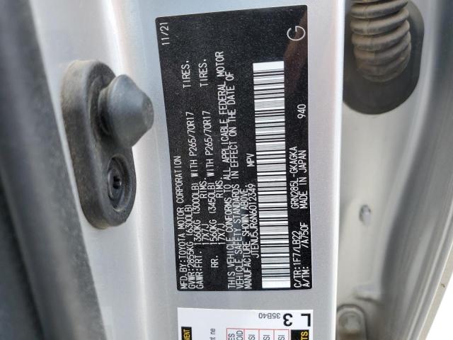 JTENU5JR6N6012349 - 2022 TOYOTA 4RUNNER SR5/SR5 PREMIUM 银色 照片 12