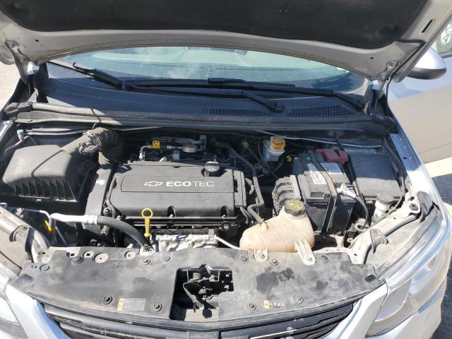 1G1JB5SHXJ4136217 - 2018 CHEVROLET SONIC LS ვერცხლისფერი ფოტო 11