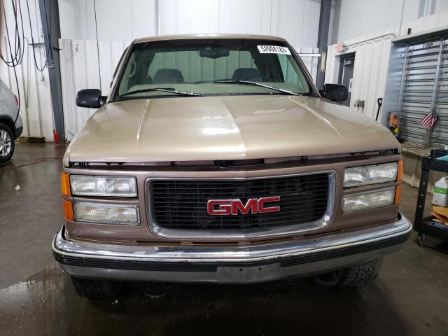 1GTGK29JXVE531748 - 1997 GMC SIERRA K2500 TAN photo 5