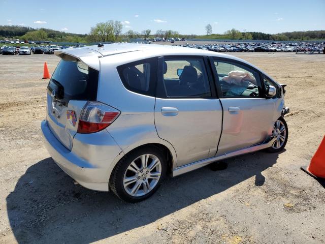 JHMGE8H59BS004777 - 2011 HONDA FIT SPORT SILVER photo 3