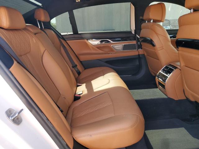 WBA7J2C55JG938256 - 2018 BMW 740 XE WHITE photo 10