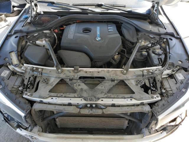 WBA7J2C55JG938256 - 2018 BMW 740 XE WHITE photo 11