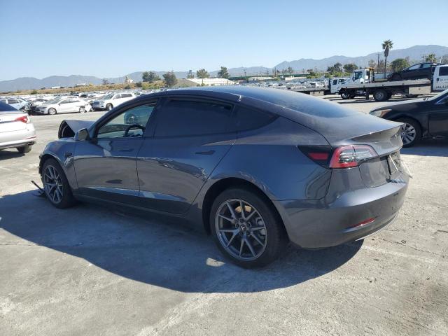 5YJ3E1EA0PF421315 - 2023 TESLA MODEL 3 GRAY photo 2