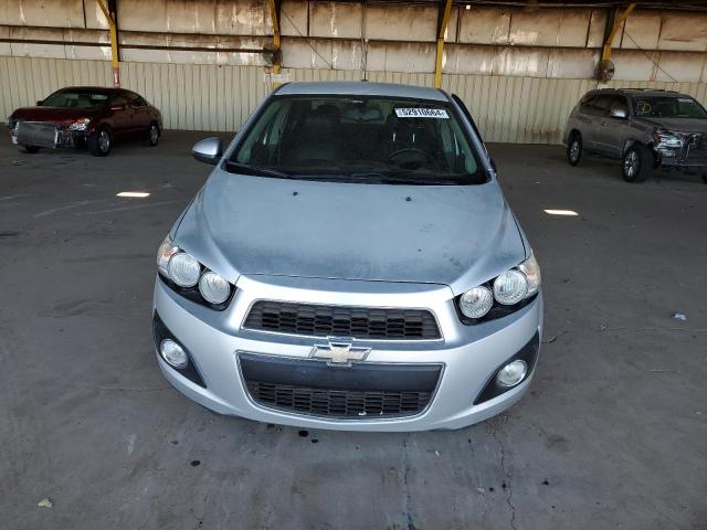 1G1JE5SB2F4168427 - 2015 CHEVROLET SONIC LTZ SILVER photo 5