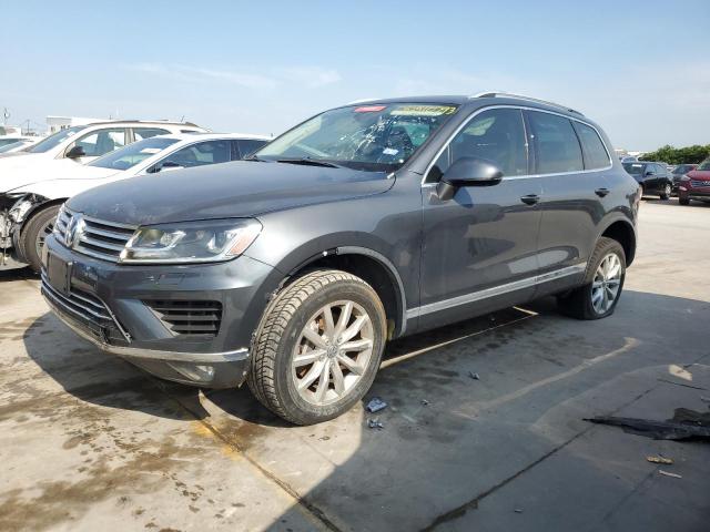 WVGEF9BP9GD000886 - 2016 VOLKSWAGEN TOUAREG SPORT GRAY photo 1