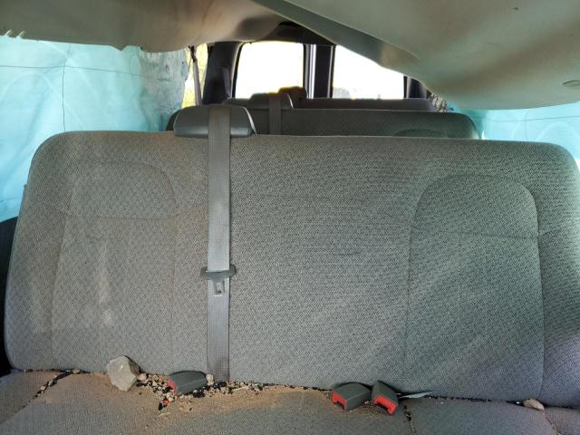 1GAZGPF1XJ1341180 - 2018 CHEVROLET EXPRESS G3 LT WHITE photo 10