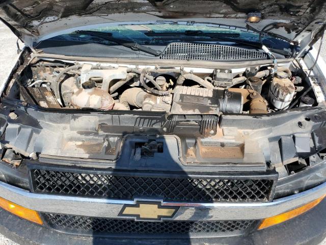 1GAZGPF1XJ1341180 - 2018 CHEVROLET EXPRESS G3 LT WHITE photo 12