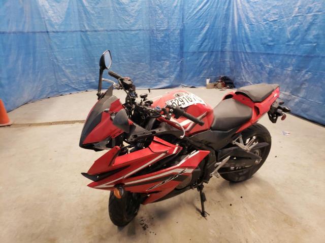 MLHPC4463H5400903 - 2017 HONDA CBR500 R RED photo 1