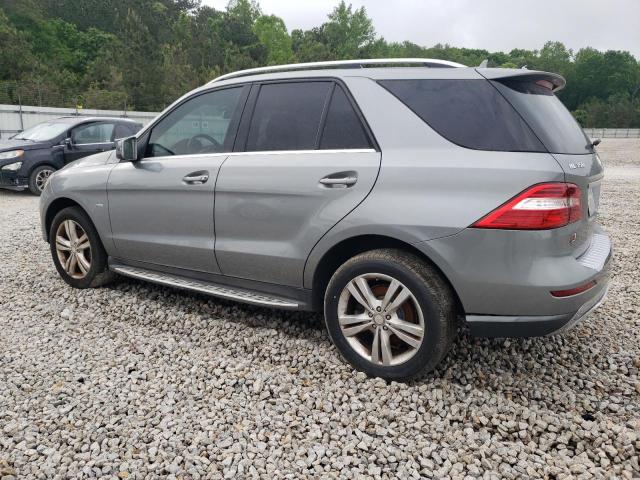 4JGDA5HB2CA014820 - 2012 MERCEDES-BENZ ML 350 4MATIC SILVER photo 2