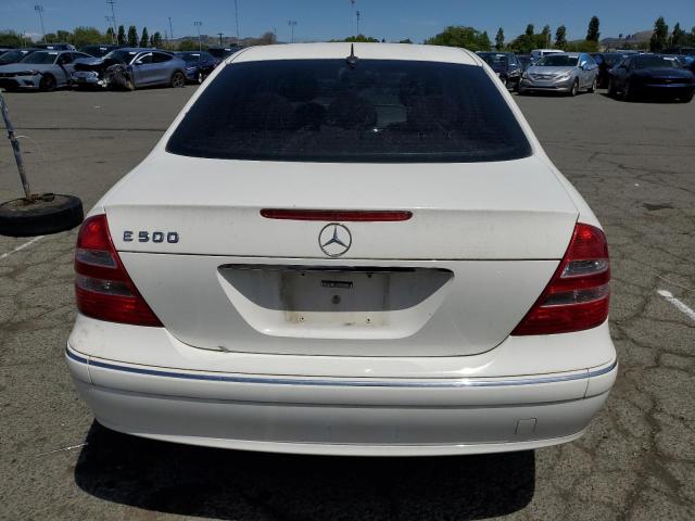 WDBUF70J86A939500 - 2006 MERCEDES-BENZ E 500 WHITE photo 6