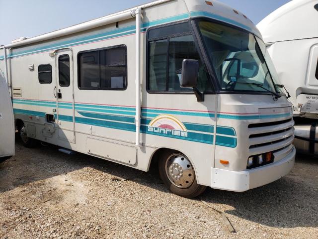 1GBKP37N0P3307897 - 1993 CHEVROLET MOTORHOME WHITE photo 1