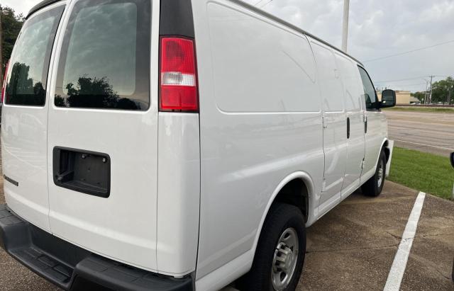 1GCWGAFP4M1283339 - 2021 CHEVROLET EXPRESS G2 WHITE photo 4