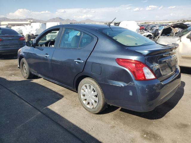 3N1CN7AP2GL819272 - 2016 NISSAN VERSA S BLUE photo 2